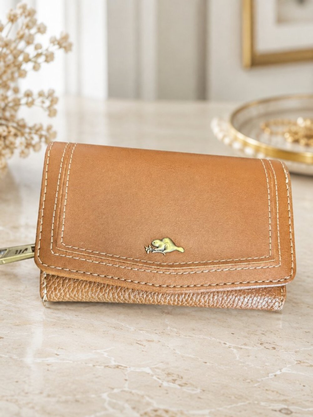Roots Brown Compact Bifold Wallet Zip Coin Pocket & ID Window